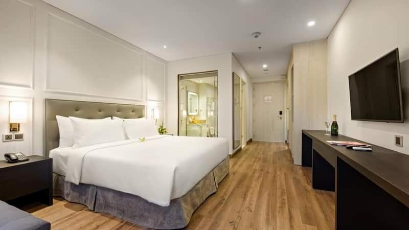 Golden Apartment With Sea View Da Nang Exterior photo