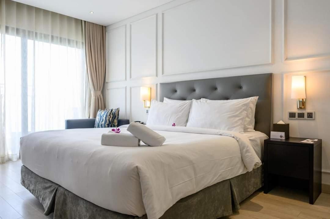 Golden Apartment With Sea View Da Nang Exterior photo