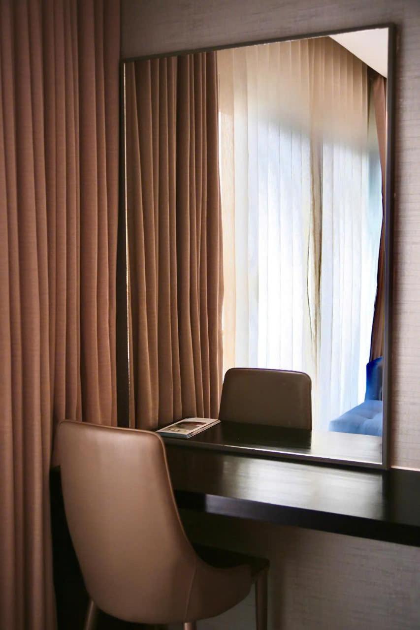 Golden Apartment With Sea View Da Nang Exterior photo