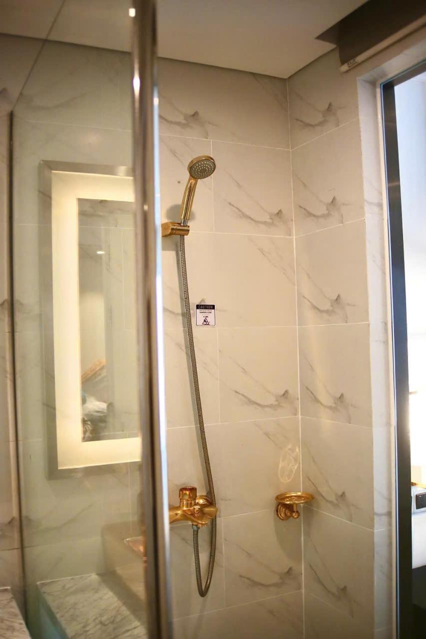 Golden Apartment With Sea View Da Nang Exterior photo