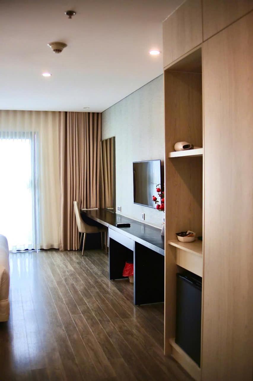 Golden Apartment With Sea View Da Nang Exterior photo